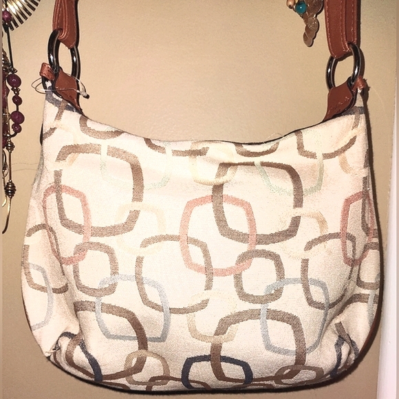 ROSSETTI  Liz Claiborne Beige Cream & Brown Shoulder Bag with Geometric Pattern - Picture 9 of 15